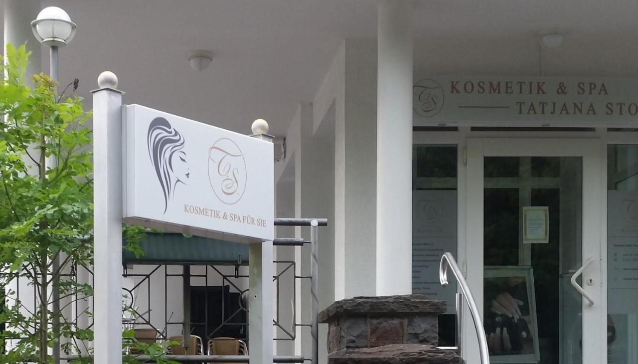 Hotel นุมเบรกต์ ภายนอก รูปภาพ